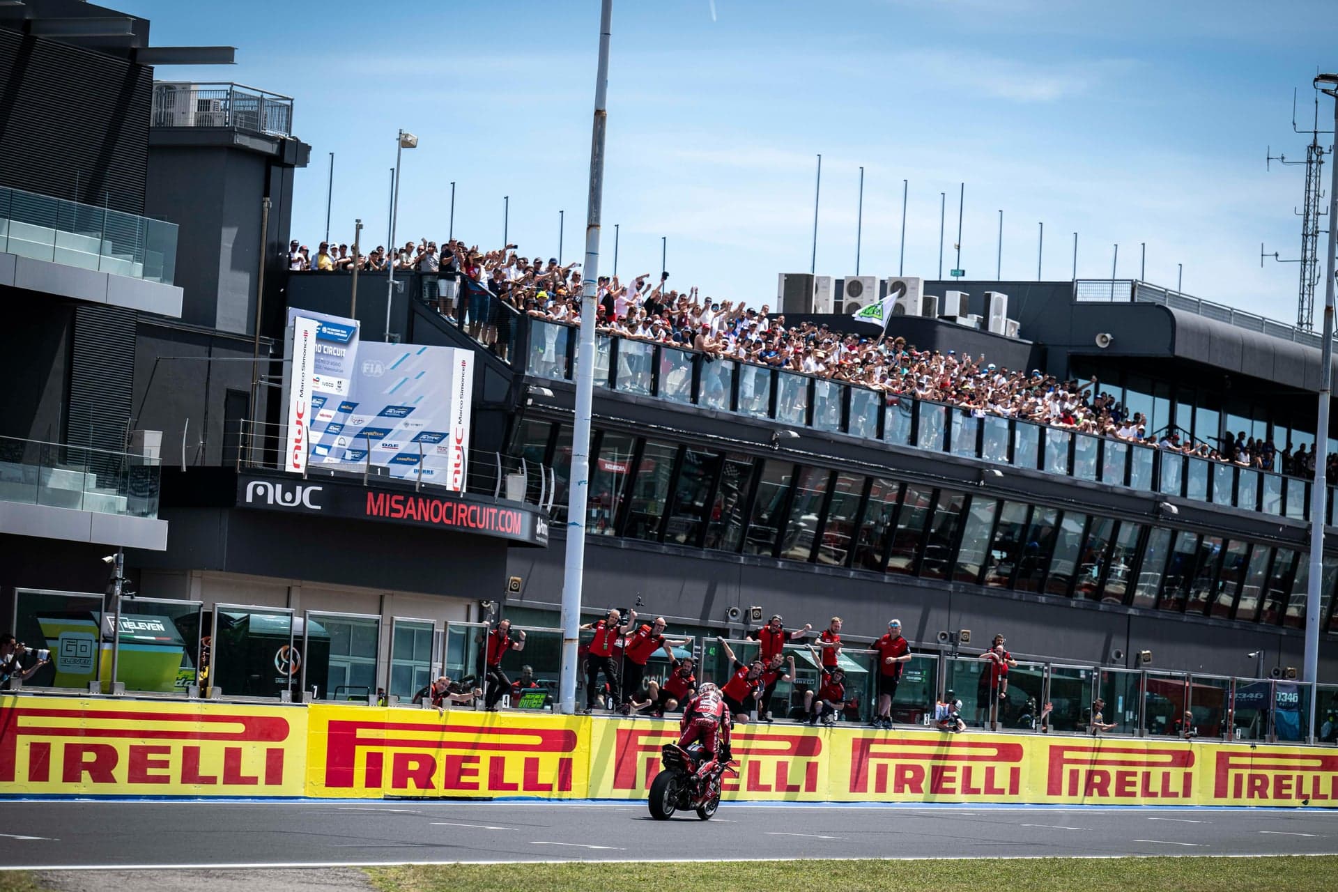 Nicolò Bulega al Misano World Circuit 2026 — foto 10